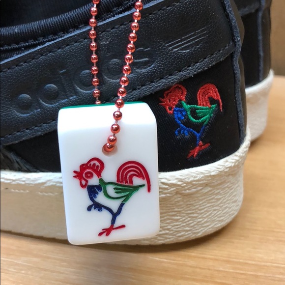 Adidas Superstar Slip on Women’s CNY sz 7.5 - Picture 6 of 8